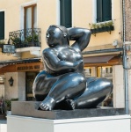 Fernando Botero Donna seduta (2002)