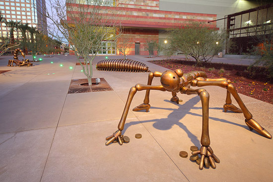 Social Invertebrates, 2008 _ США