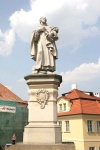 Скульптура святого Филиппа Бениция