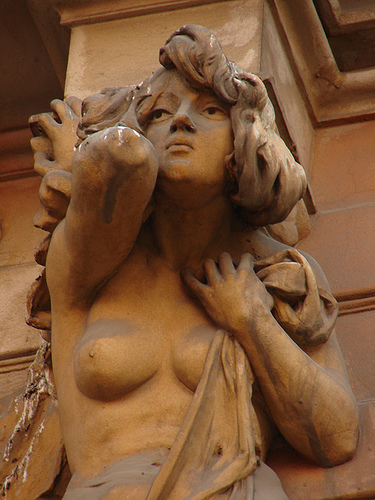 611963304_60ba191d8f