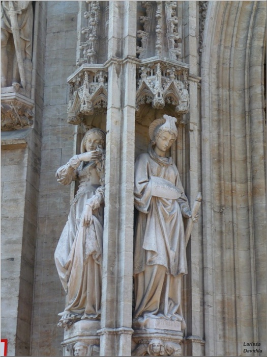 Брюссель, Бельгия _ На здании Ратуши