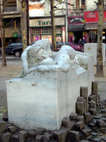 Брюссель,Бельгия _ "Поцелуй"