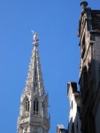 Брюссель, Бельгия _Флюгер - " Святой Михаил" на башне Ратуши