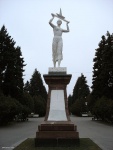 Скульптура «Водный путь» у Северного речного вокзала в Москве