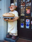 Будапешт _  Скульптура у булочной