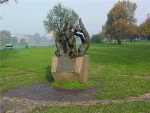 Памятник псу Джоку. Польша