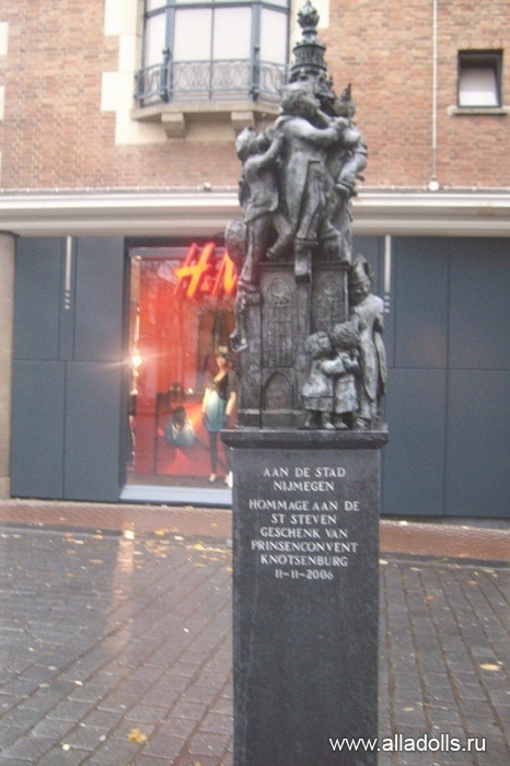 Монумент Св.Стефану,Неймеген, Голландия